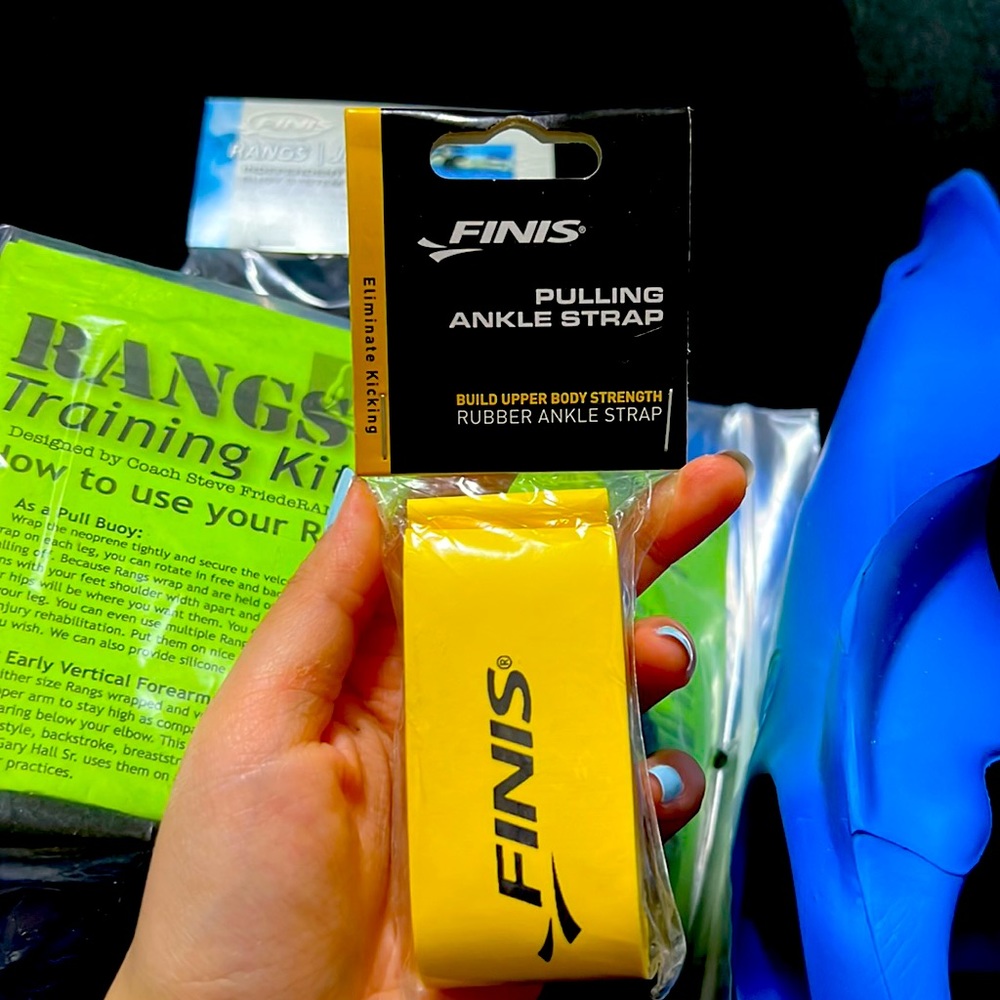 FINIS pulling ankle strap